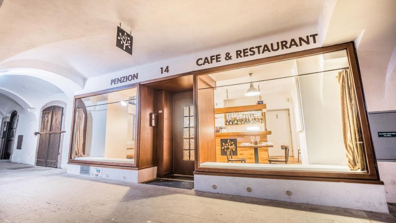Hostinné Penzion A Restaurace 14 מראה חיצוני תמונה