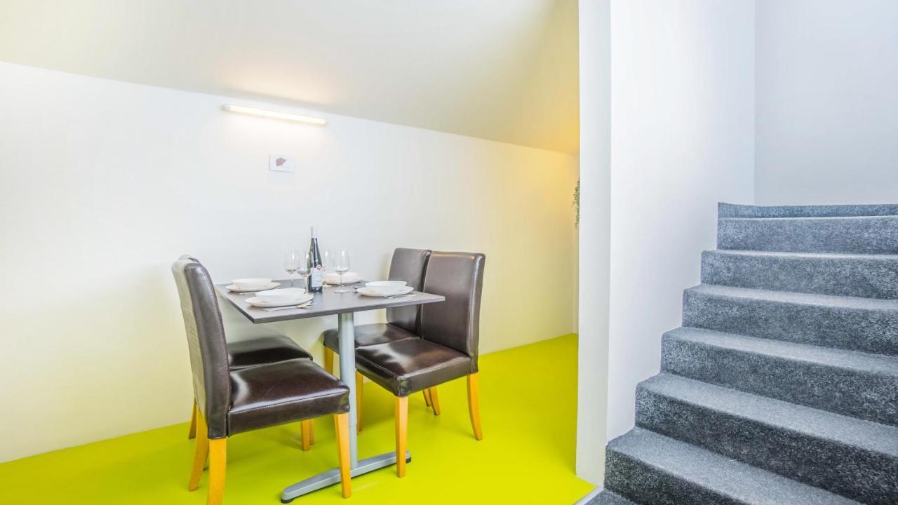 Hostinné Penzion A Restaurace 14 מראה חיצוני תמונה